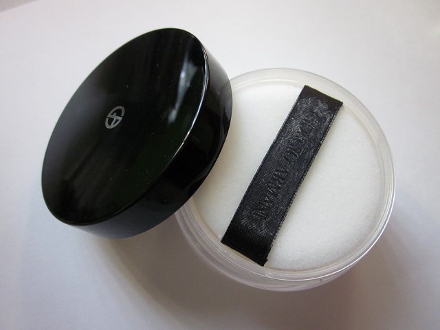 REVIEW: Giorgio Armani Micro-fil Loose Powder in 00 | Daily Musings |  Adventures in Life & Beauty Products